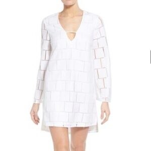 Kendall & Kylie White Geometric Long Sleeve Dress
